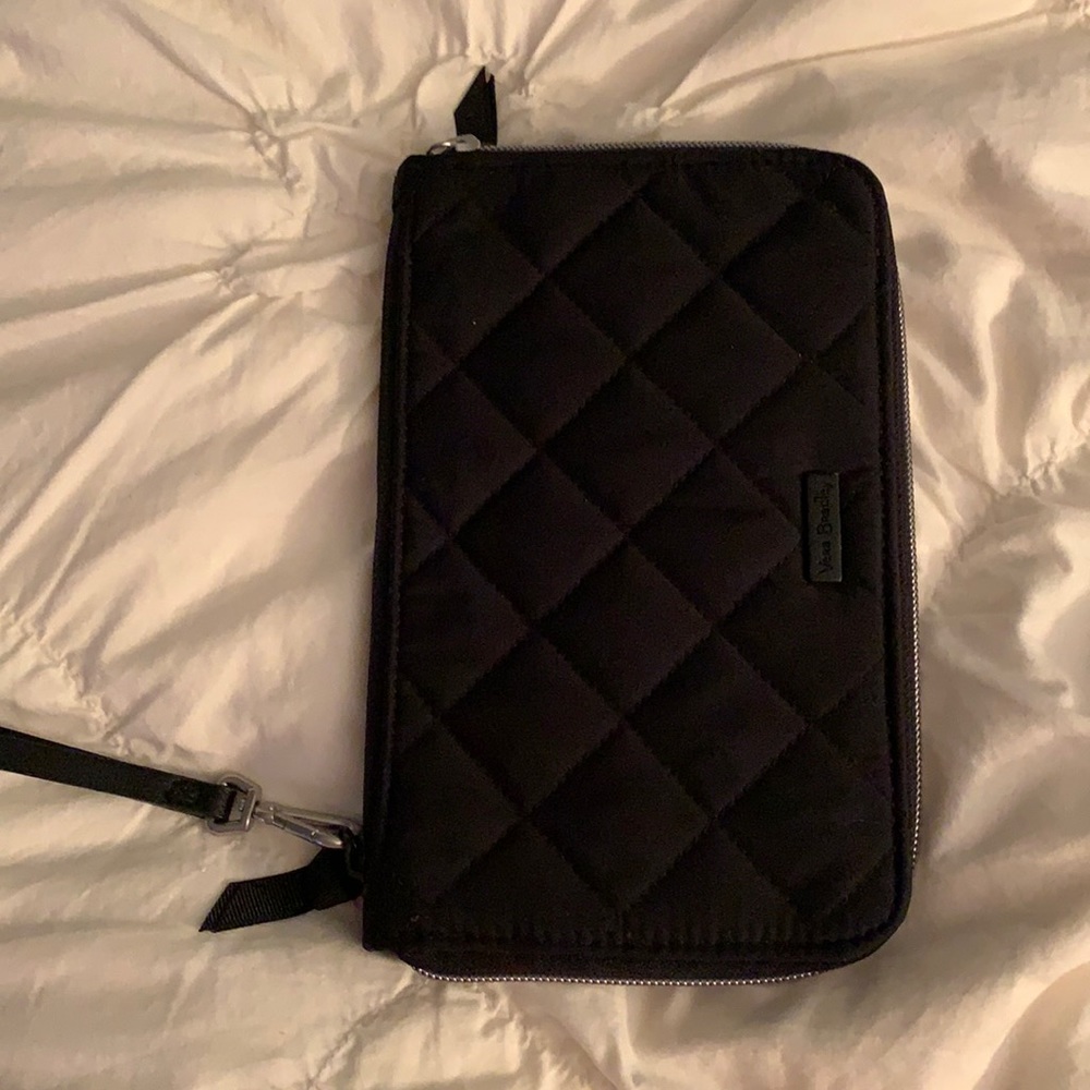 Vera Bradley On the Go Wristlet